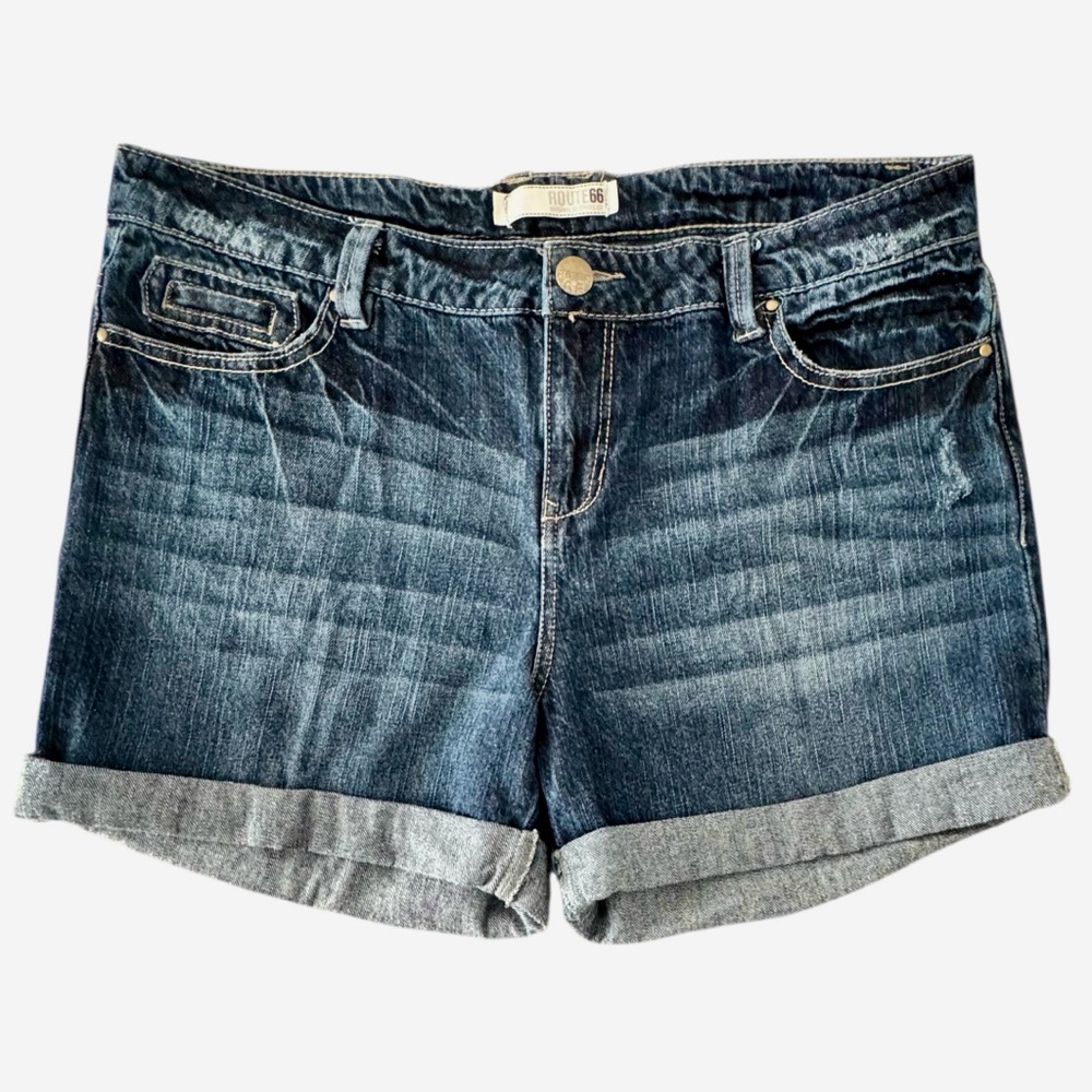 NWOT Route 66 Size 14 Blue Denim Cuffed 5 Pocket Jean Shorts